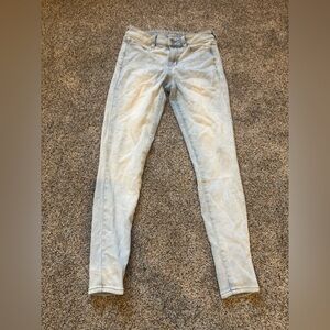 American Eagle size 4 Light Blue Women's Skinny Jeans - Stretch High-Rise Fit
